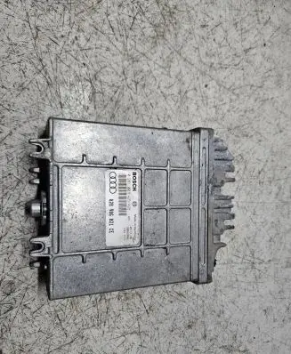 Audi A4 S4 B5 8D Engine control unit/module 0281001425 028906021CE