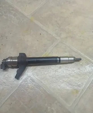 Fuel injector