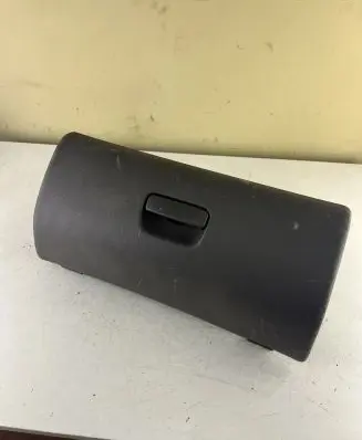 Jeep Cherokee III KJ Glove box VS1245829885 1245829885