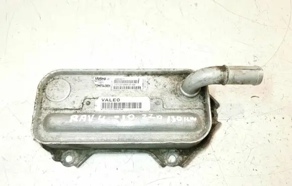 Toyota RAV 4 (XA30) Oil filter mounting bracket 157100R01000 988967T