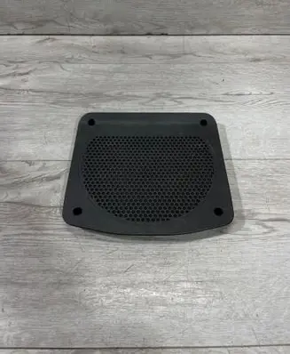 BMW 1 F20 F21 Subwoofer grill/trim 9223670 43040789272