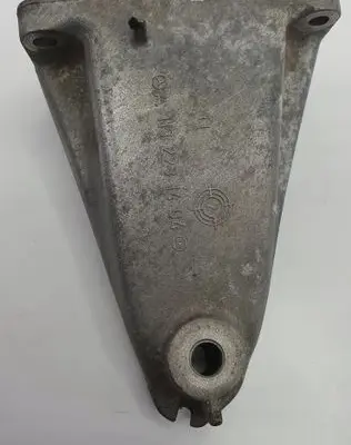 Mercedes-Benz SL R230 Engine mounting bracket A1132231404