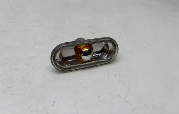 Seat Ibiza IV (6J,6P) Front fender indicator light 6L0949117A