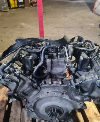 Audi A5 8T 8F Engine 004231