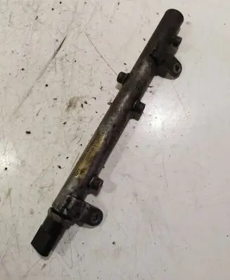 Mercedes-Benz ML W164 Fuel main line pipe A6420700695 0610300338