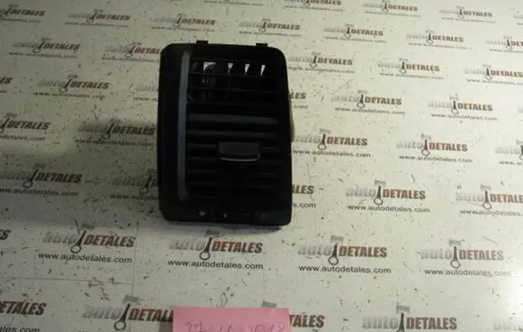 Honda Accord Dashboard side air vent grill/cover trim E6165131500