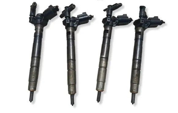 Volkswagen PASSAT B7 Fuel injectors set 03L130277 0445116030
