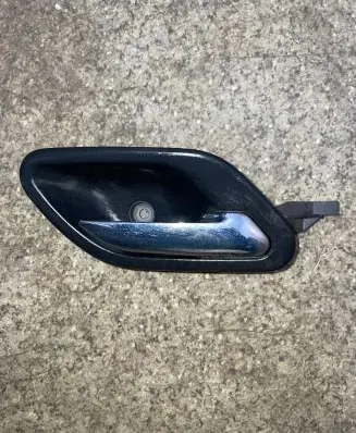 BMW 5 E39 Rear door interior handle 8226050