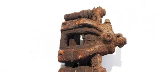 Honda CR-V Rear brake caliper
