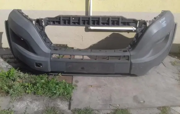 Front bumper