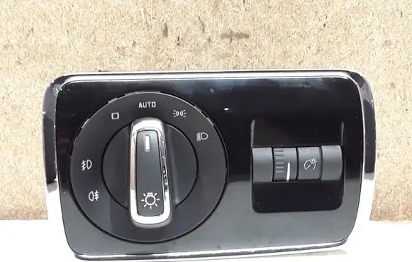 Skoda Superb B6 (3T) Light switch 3T0941431B
