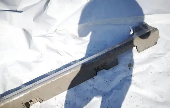 Mazda 2 Sill d01g51p40 d01g-51p40