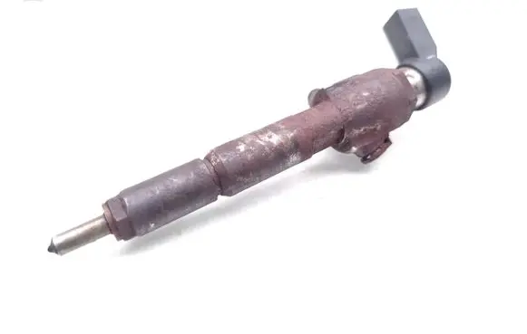 Fuel injector