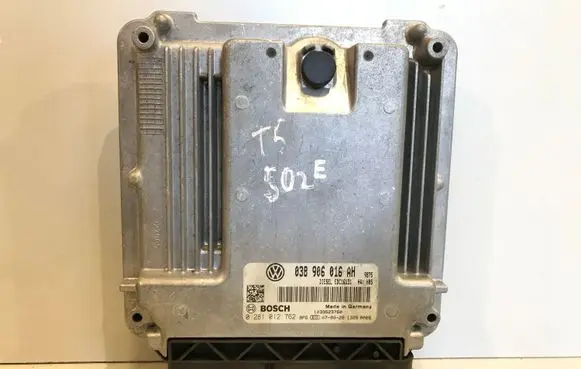 Volkswagen Transporter - Caravelle T5 Engine control unit/module 038906016AH 0281012762