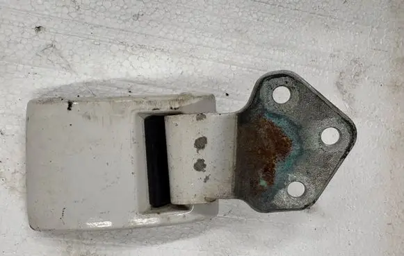 Volkswagen Transporter - Caravelle T5 Loading door upper hinge 7H0827152