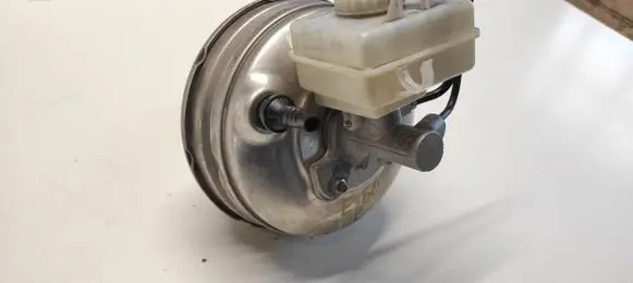 BMW 5 E60 E61 Brake booster 7214X 296778826014 00023507301739