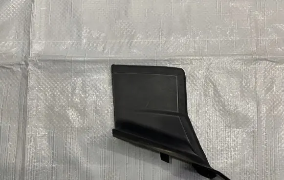 Land Rover Range Rover Evoque L551 Rear/tail light trim molding K8D228661