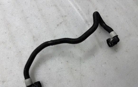 Tesla Model Y Electric car engine cooling hoses/pipes 
