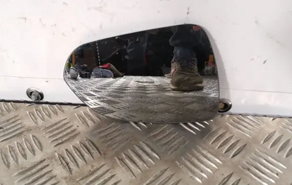 KIA Stonic Wing mirror glass BSDYB