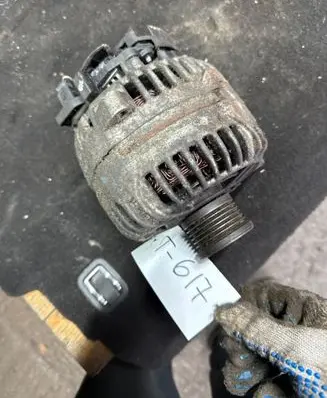 Renault Laguna II Generator/alternator 0124525047