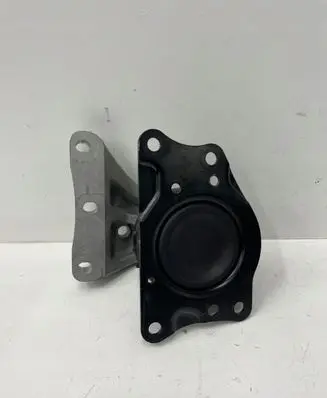 Skoda Fabia Mk3 (NJ) Engine mount bracket 6Q0199555AR