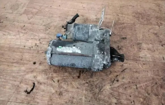 Peugeot 407 Starter motor TS22E26