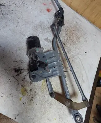 Renault Scenic II - Grand scenic II Front wiper linkage 