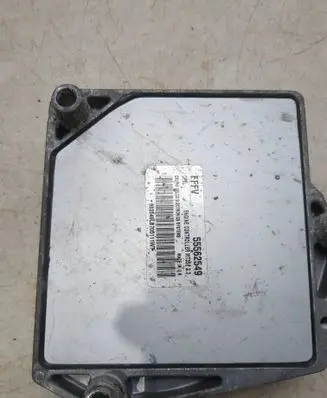 Opel Zafira B Engine control unit/module 55562549 MT35F23