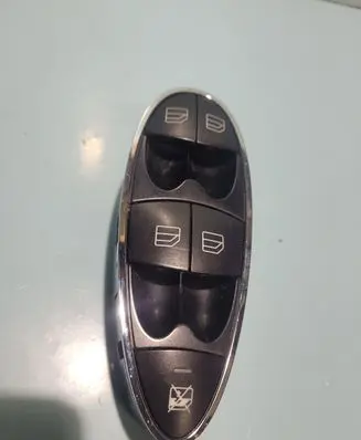 Mercedes-Benz E W211 Electric window control switch A2118213679