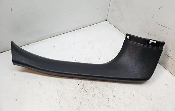 Mitsubishi Eclipse Cross Tailgate trim 7224A373ZZ