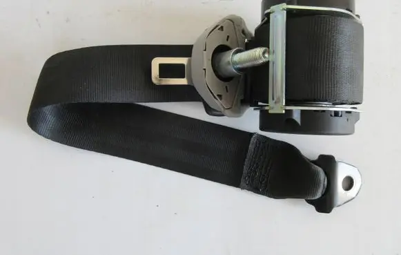 Toyota Verso Third row seat belt 