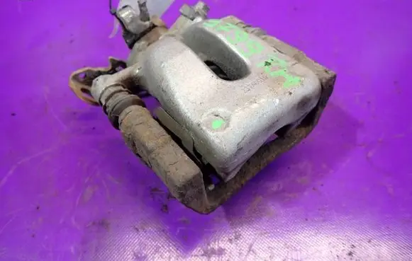 Opel Zafira B Rear brake caliper
