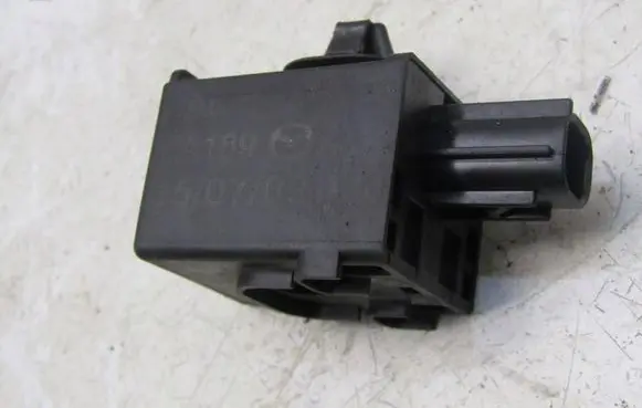 Mazda 2 Other control units/modules DA6T-67UZ5