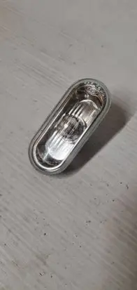 Volkswagen PASSAT B5.5 Front fender indicator light 1J0949117