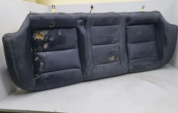Tesla Model S Rear seat 111580800A