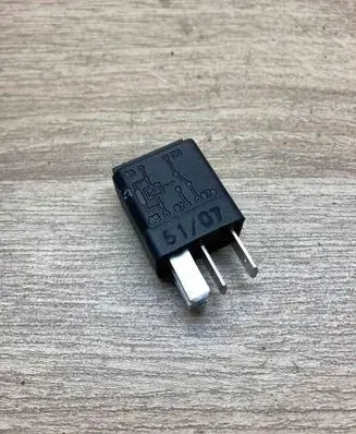 Volkswagen Sharan Other relay 7M0951253C 29201077