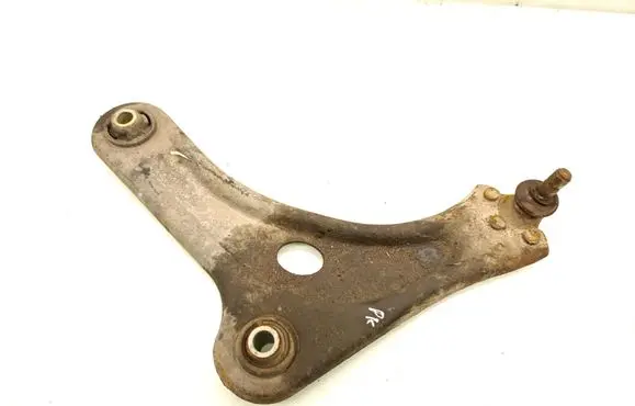 Peugeot 2008 I Front lower control arm/wishbone 