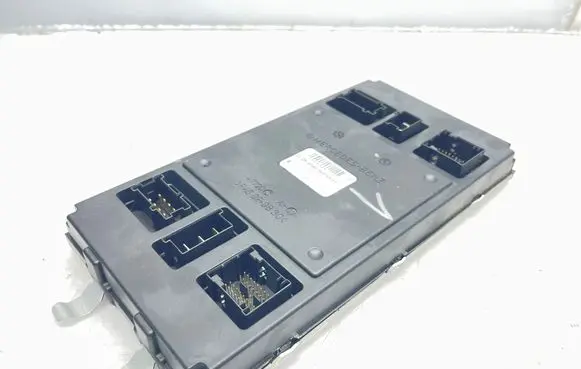 Mercedes-Benz R W251 Comfort/convenience module A1645404301 A1645453516 A1644421700