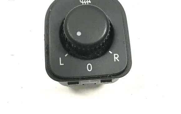 Skoda Superb B6 (3T) Wing mirror switch 3T0959565 129801S