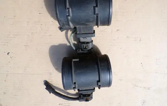 Fiat Grande Punto Mass air flow meter 55220715