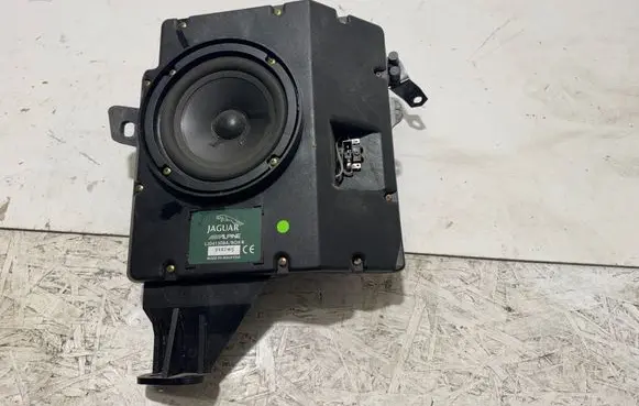Jaguar XK8 - XKR Rear door speaker LJD4150BA 0462WS