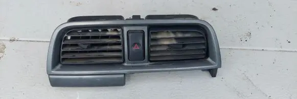 Subaru Impreza II Dash center air vent grill