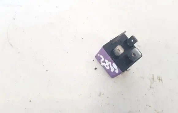 Renault Scenic I Other relay 03525