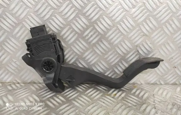 Opel Crossland X Accelerator throttle pedal 9835904480 6PV00994951