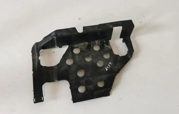 Mercedes-Benz CLS W257 Other body part A2135465400
