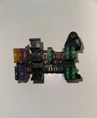 Mercedes-Benz C W203 Fuse module 2035400050 08200500 10400579501