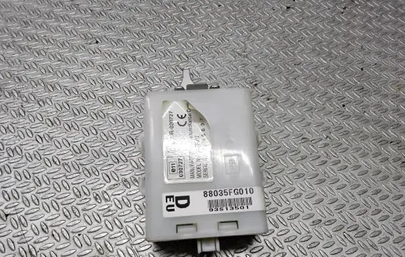 Subaru Forester SH Door central lock control unit/module 88035FG010