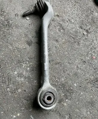 BMW 4 F32 F33 Front lower control arm/wishbone 6852991