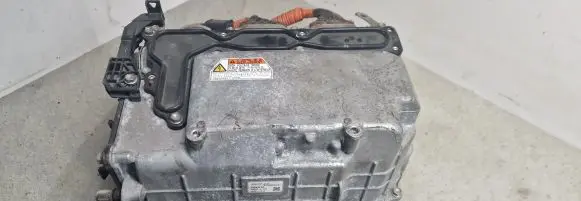 Toyota Prius (XW30) Voltage converter inverter G920047140