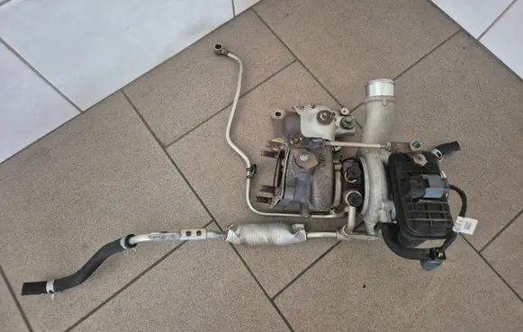 Hyundai i30 fastback Turbo 2823103010